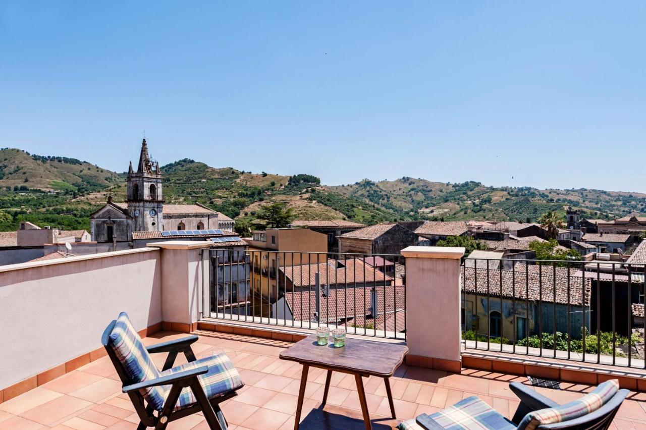 Gli Iris Apartments By Wonderful Italy ลิงกัวกลอสซา ภายนอก รูปภาพ